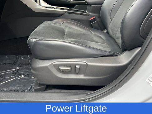 Used 2024 Mitsubishi Eclipse Cross SE image 10