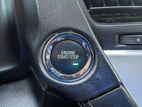Used 2019 GMC Yukon SLT w/ Open Road Package RWD image 32