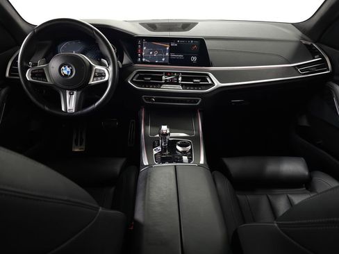 Used 2022 BMW X7 xDrive40i w/ M Sport Package AWD/4WD image 13