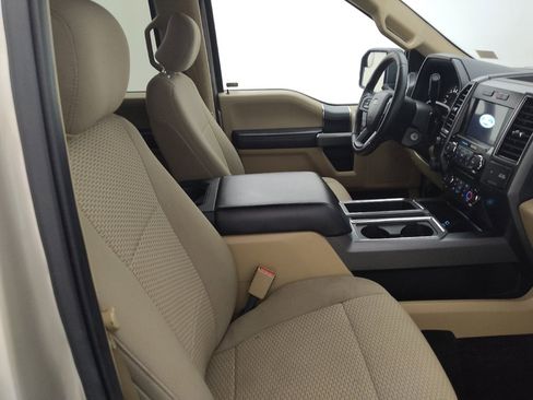 Used 2017 Ford F150 XLT w/ Equipment Group 302A Luxury image 21