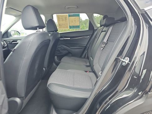 Used 2024 Kia Seltos S FWD image 18
