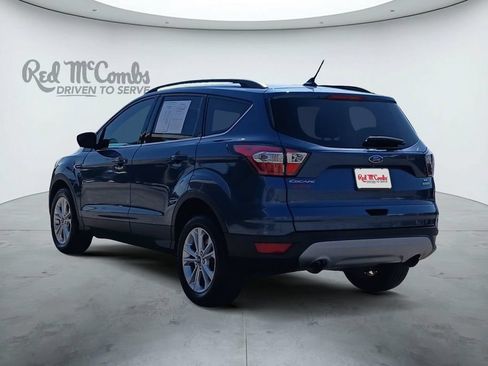 Used 2018 Ford Escape SE w/ SE Sync 3 Package FWD image 3