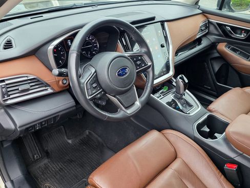 Used 2022 Subaru Outback Touring XT AWD/4WD image 9