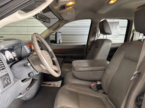 Used 2007 Dodge Ram 3500 Truck SLT image 12