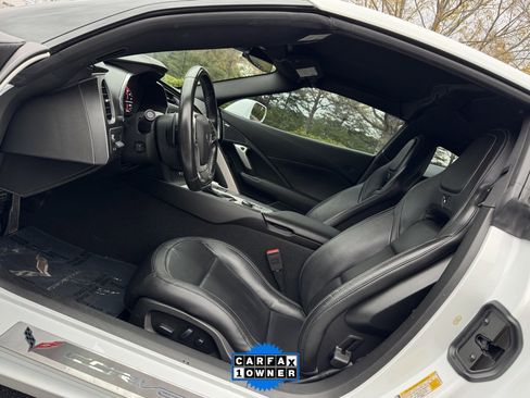 Used 2019 Chevrolet Corvette Stingray Coupe image 17