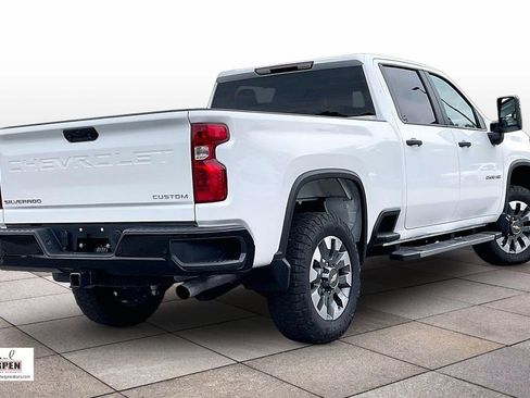 Used 2025 Chevrolet Silverado 2500 Custom w/ Custom Value Package AWD/4WD image 12