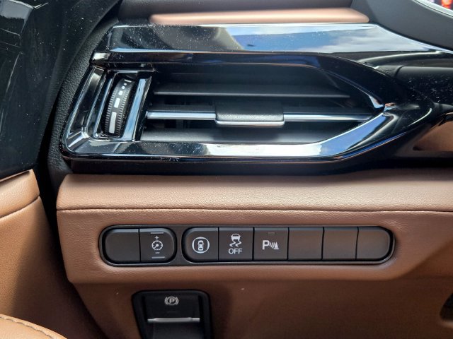 Certified 2025 Acura MDX w/ Technology Package FWD image 29