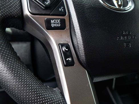 Used 2021 Toyota Tacoma SR5 RWD image 50