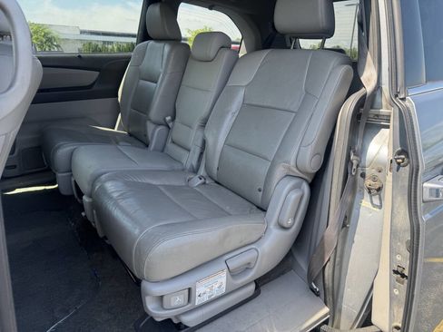 Used 2016 Honda Odyssey EX-L image 9