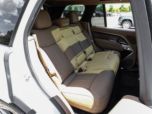 New 2027 Land Rover Range Rover SE AWD/4WD image 48