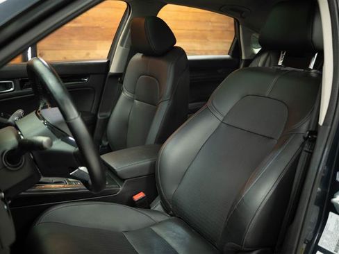 Used 2024 Honda Civic EX-L image 10
