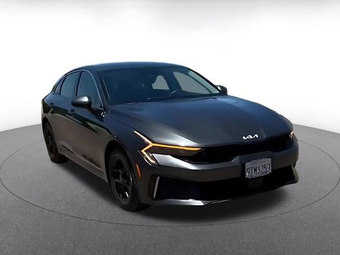 Used 2025 Kia K5 LXS FWD image 3