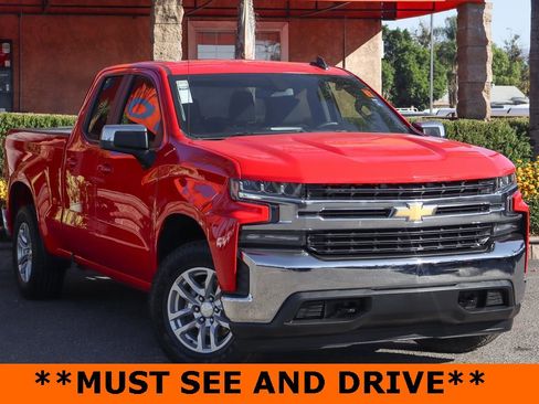 Used 2020 Chevrolet Silverado 1500 LT image 2