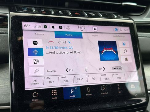 Used 2023 Jeep Grand Cherokee 4WD 4xe image 25