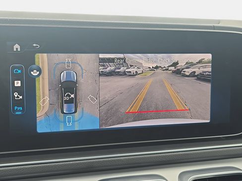 Certified 2025 Mercedes-Benz GLS 450 4MATIC image 23