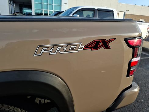 Used 2023 Nissan Frontier PRO-4X w/ Pro-4X Premium Package AWD/4WD image 7