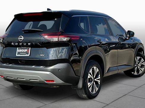 Used 2023 Nissan Rogue SV w/ SV Premium B Package image 12