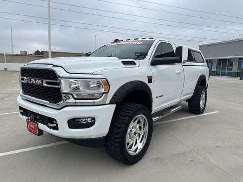 Used 2019 RAM 2500 Tradesman image 2