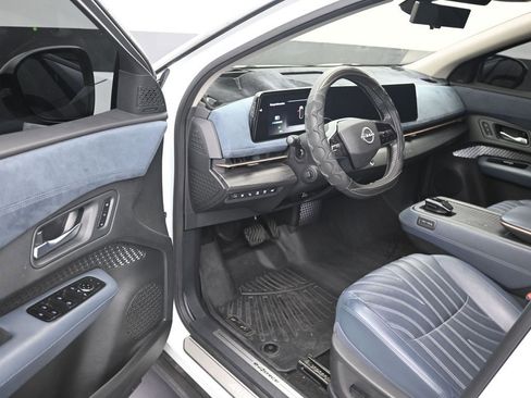 Used 2023 Nissan Ariya image 10
