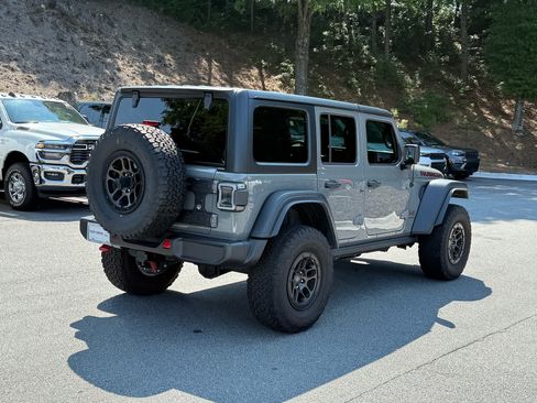 Used 2023 Jeep Wrangler Unlimited Rubicon w/ Xtreme 35 Tire Package AWD/4WD image 5