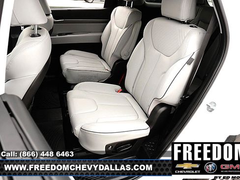 Used 2025 Hyundai Palisade SEL AWD/4WD image 10