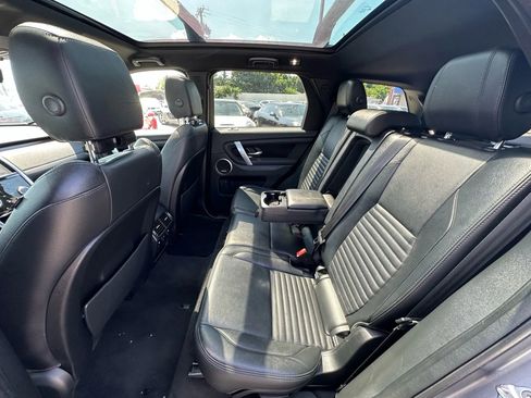 Used 2020 Land Rover Discovery Sport S image 17