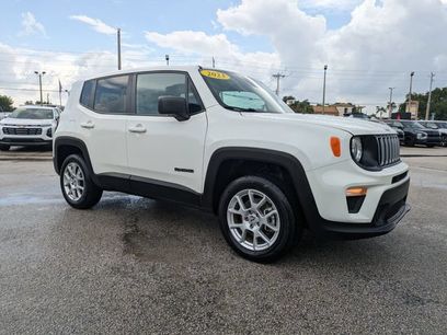 Used 2023 Jeep Renegade Latitude