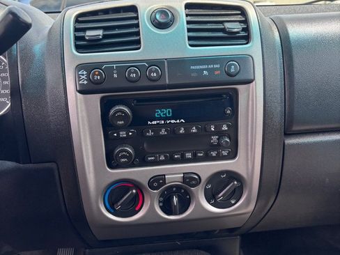 Used 2012 Chevrolet Colorado LT AWD/4WD image 17