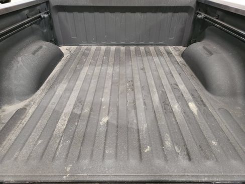 Used 2024 RAM 1500 Laramie AWD/4WD image 56