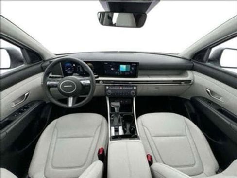 New 2025 Hyundai Tucson SEL image 15