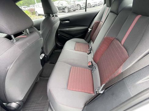 Used 2026 Toyota Corolla SE FWD image 11