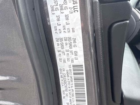 Used 2019 Jeep Grand Cherokee Altitude image 17