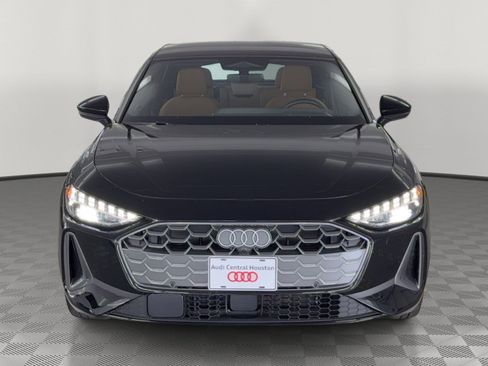 Used 2025 Audi A5 2.0T Premium Plus w/ Premium Plus AWD/4WD image 6