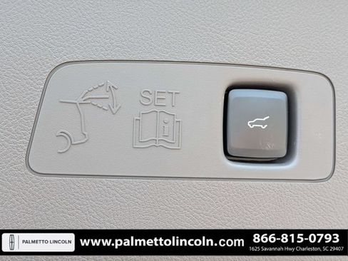 Used 2023 Lincoln Corsair FWD w/ Equipment Group 101A image 13