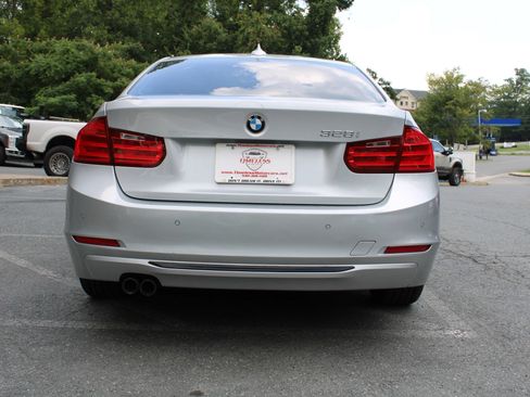 Used 2012 BMW 328i Sedan RWD image 5