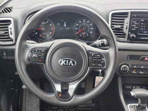 Used 2017 Kia Sportage LX FWD image 27