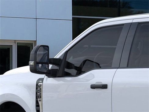 Used 2023 Ford F250 XL image 20