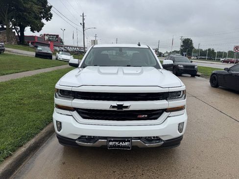 Used 2018 Chevrolet Silverado 1500 LT w/ All Star Edition AWD/4WD image 8