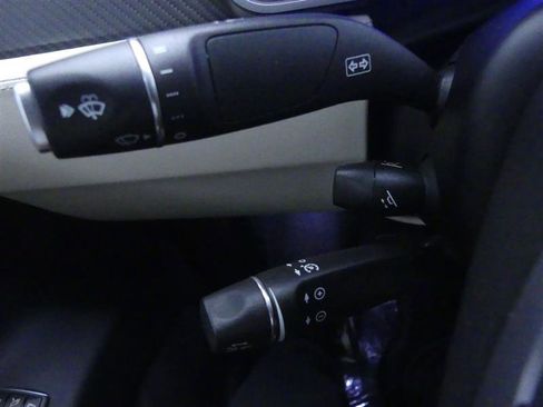 Used 2018 Tesla Model X 100D AWD/4WD image 19