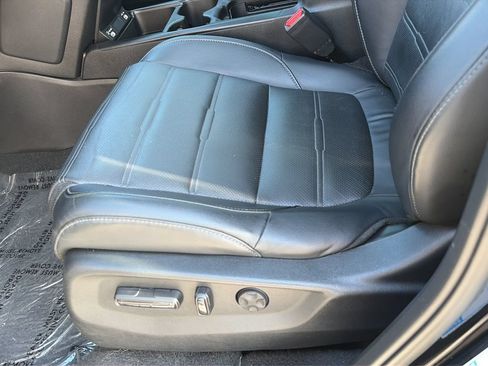 Used 2021 Honda CR-V EX-L image 17