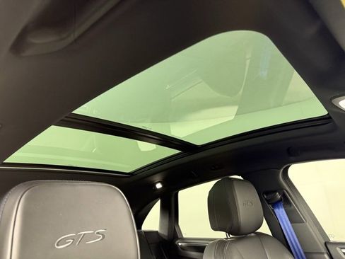 Used 2022 Porsche Macan GTS image 31
