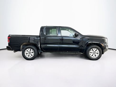 Used 2023 Nissan Frontier SV image 10