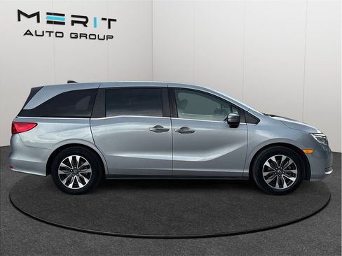 Used 2023 Honda Odyssey EX-L image 10