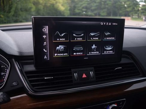 Used 2021 Audi Q5 2.0T Premium AWD/4WD image 9