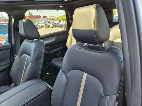 Used 2025 MAZDA CX-90 Plug-In Hybrid w/ Premium Plus AWD/4WD image 19