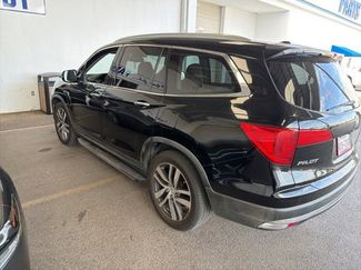 Used 2016 Honda Pilot Touring video 2