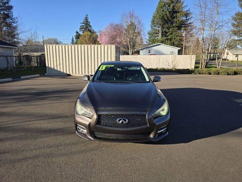 Used 2015 INFINITI Q50 Premium w/ Navigation Package image 2