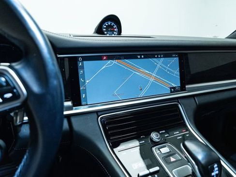 Used 2018 Porsche Panamera Turbo Sport Turismo image 24