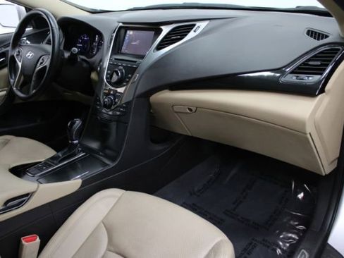 Used 2013 Hyundai Azera LIMITED image 24