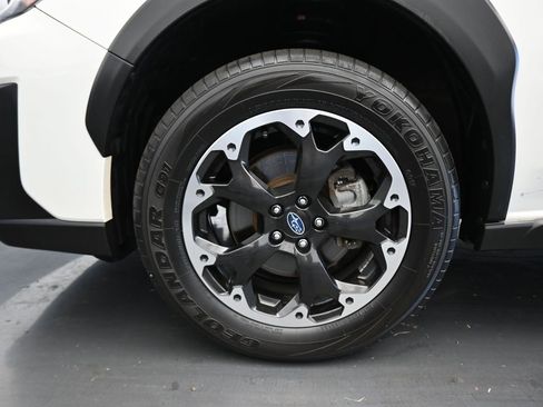 Used 2023 Subaru Crosstrek 2.0i Premium image 48